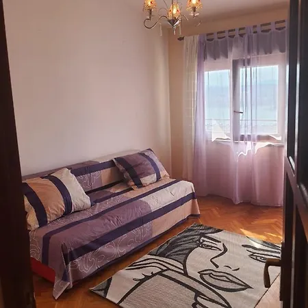 Apartment 2 *